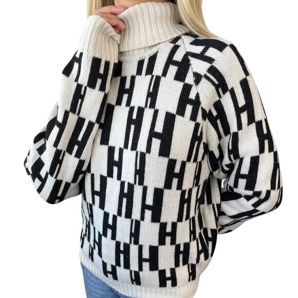 HERMES Vintage H Monogram Logo Turtleneck Sweater Top #S Cream Black [104055] - Picture 2 of 10
